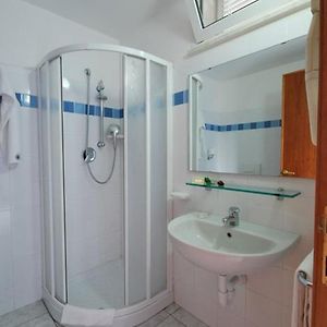 Private Bathroom King Room